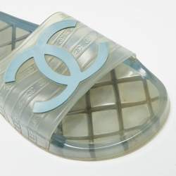 Pre Owned Chanel CC Size 39 Transparent Rubber Pool Slides