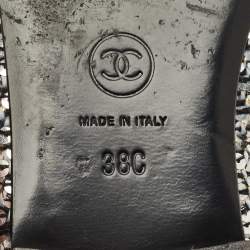 Pre Owned حذاء باليرينا شانيل شانيل قماش وتويد أسود/رمادي برباط مقاس 38