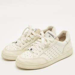 مملوكة مسبقًا Chanel CC Size 37.5 White Perforated Leather Low Top Sneakers
