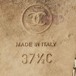 Pre Owned حذاء لوفرز شانيل سي سي جلد فضي مقاس 37.5