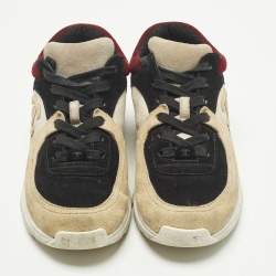 مملوكة مسبقًا حذاء رياضي شانيل منخفظ من أعلى CC جلد شامواه ونايلون متعدد الألوان مقاس 38.5