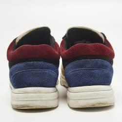 مملوكة مسبقًا حذاء رياضي شانيل منخفظ من أعلى CC جلد شامواه ونايلون متعدد الألوان مقاس 38.5