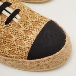 Pre Owned Chanel CC Size 39 Beige Fabric and Raffia Lace Up Espadrilles Sneakers