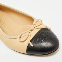 Pre Owned حذاء فلات باليه شانيل فيونكة سيات سي تو كاب جلد أسود مقاس 39
