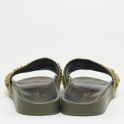 مملوكة مسبقًا شبشب شانيل فرو أرنب أسود مقاس 40