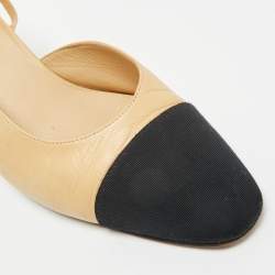 مملوكة مسبقًا Chanel CC Cap Toe Size 39 Beige Canvas and Leather Slingback Pumps