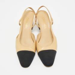 مملوكة مسبقًا Chanel CC Cap Toe Size 39 Beige Canvas and Leather Slingback Pumps