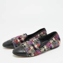 مملوكة مسبقًا حذاء لوفرز شانيل سي سي مقاس 40 جلد متعدد الألوان وتويد مقدمة مغلقة