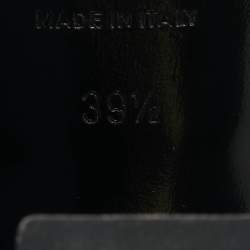 مملوكة مسبقًا حذاء كعب عالي شانيل جلد لامع بني داكن/أخضر مقدمة محمية �نعل سميك مقاس 39.5