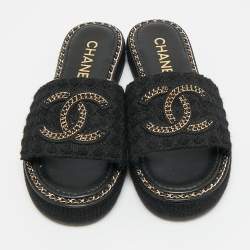 مملوكة مسبقًا شباشب شانيل مسطحة تويد بلونين مع شعار CC متداخل مقاس 41