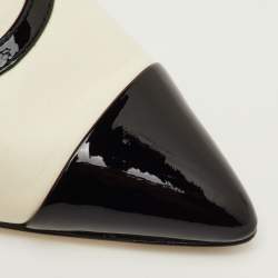 مملوكة مسبقًا حذاء كعب عالي شانيل جلد وبراءات أبيض/أسود مقدمة مدببة حزام عند الكاحل مقاس 40