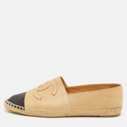 Pre Owned Chanel CC Size 39 Beige/Black Leather Espadrille Flats