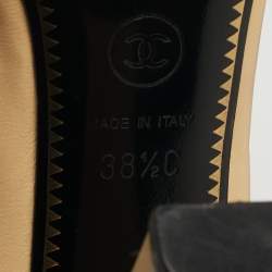 Pre Owned حذاء كعب عالي شانيل CC مقدمة مغلقة مخمل بيج/أسود مقاس 38.5