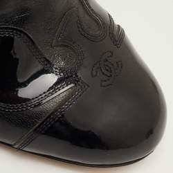 مملوكة مسبقًا Chanel CC Size 40.5 Black Leather and Patent Leather Ankle Length Boots