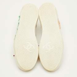 مملوكة مسبقًا حذاء رياضي شانيل وفاريل قماش أبيض مطبوع جرافيتي سي سي منخفص مقاس 40