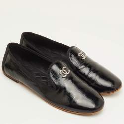 Pre Owned Chanel CC Size 40.5 Black Patent Leather Slip On Smoking Slippers