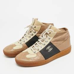 Pre Owned Chanel CC Size 40.5 Tricolor Quilted Leather High Top Sneakers
