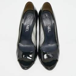 Pre Owned Chanel CC logo Size 36 Black Patent Leather Open Toe Pumps