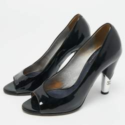 Pre Owned Chanel CC logo Size 36 Black Patent Leather Open Toe Pumps