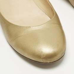 مملوكة مسبقًا حذاء باليرينا فلات شانيل CC جلد ذهبي مقاس 40.5