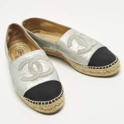 Pre Owned Chanel CC Size 40 Silver/Black Canvas and Leather Cap Toe Espadrille Flats
