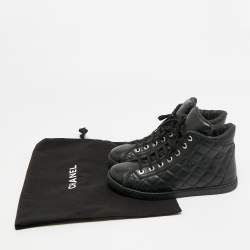 Pre Owned Chanel Size 35.5 Black Leather Lace Up Sneakers