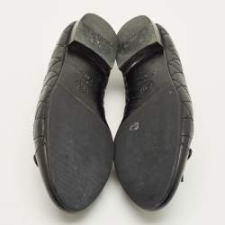 Pre Owned حذاء باليرينا فلات شانيل جلد كارونغ أسود مقدمة سي سي مزينة بفبونة مقاس 38.5