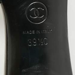 Pre Owned Chanel CC Size 39.5 Black Patent Leather Slide Sandals