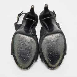 مملوكة مسبقًا حذاء كعب عالي شانيل CC جلد سويدي نسيج أسود مقدمة مفتوحة بحزام خلفي مقاس 40.5