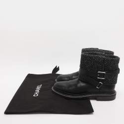 Pre Owned بوت شانيل جلدي وتويد أسود/رمادي بطول الكاحل مقاس 39