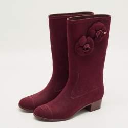 مملوكة مسبقًا Chanel Burgundy Size 40 Velvet Camellia Embellished CC Rain Boots 