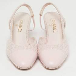 Pre Owned حذاء كعب عالي شانيل سبيكة قماش/جلد أسود/كريمي بحزام خلفي شعار CC مقاس 37.5