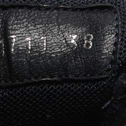 Pre Owned Chanel CC Size 38 Navy Blue/White Leather Low Top Sneakers