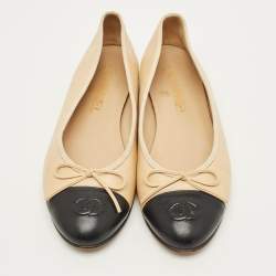 مملوكة مسبقًا حذاء فلات باليه شانيل فيونكة سيات سي تو كاب جلد أسود مقاس 39