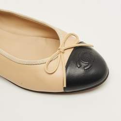 مملوكة مسبقًا حذاء فلات باليه شانيل فيونكة سيات سي تو كاب جلد أسود مقاس 39