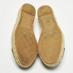 Pre Owned Chanel Size 40 White/Black Fabric CC Cap-Toe  Espadrille Flats