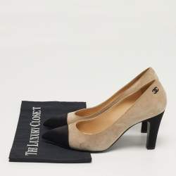 Pre Owned Chanel CC Size 38 Black/Beige Satin and Suede Pumps