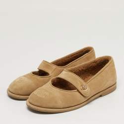 مملوكة مسبقًا حذاء باليرينا فلات شانيل جلد بني ومزخرف بـ PVC مقاس 37.5