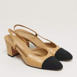 Pre Owned حذاء شانيل سيلنغ باك مقدمة مغطاة كانفاس جلد بيج مقاس 39