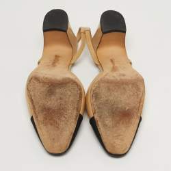 Pre Owned حذاء شانيل سيلنغ باك مقدمة مغطاة كانفاس جلد بيج مقاس 39