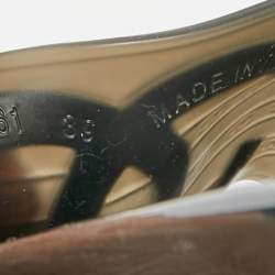 Pre Owned صندل سلايد شانيال سي سي جلد بيج فاتح مقاس 39