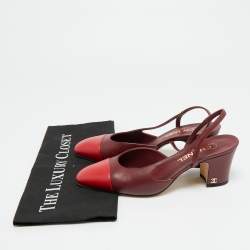 مملوكة مسبقًا حذاء كعب عالي شانيل سبيكة قماش/جلد أسود/كريمي بحزام خلفي شعار CC مقاس 37.5