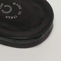 Pre Owned شبشب شانيل جلد أسود تفاصيل سلسلة مسطح مقاس 39