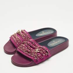 مملوكة مسبقًا Chanel CC Size 38 Dark Pink Fabric Chain Link Flat Slide Sandals