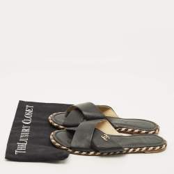 مملوكة مسبقًا حذاء سلاي دز فلات شانيل سي سي متعاكس حافة مضفرة قماش أسود مقاس 38