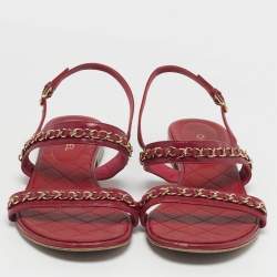 Pre Owned Chanel CC Size 39.5 Red Leather Chain Detail Slingback Flat Sandals