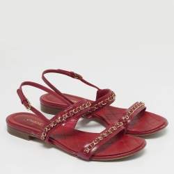 Pre Owned Chanel CC Size 39.5 Red Leather Chain Detail Slingback Flat Sandals