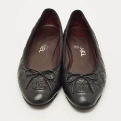 Pre Owned Chanel CC Size 37.5 Black Quilted Leather Bow Cap Toe Ballet Flats