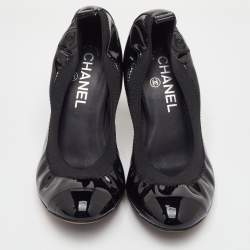 Pre Owned حذاء كعب عالي شانيل جلد لامع أسود مقدمة سي سي مجعدة مقاس 37