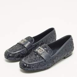 Pre Owned Chanel Size 38.5 Navy Blue Leather and Sequins CC Logo Slip On Loafers